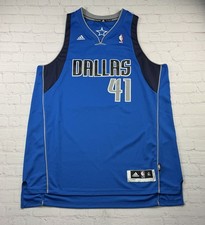 Adidas 2010-2011 Dallas Mavericks Dirk Nowitzki Size XL +2 NBA Jersey Away