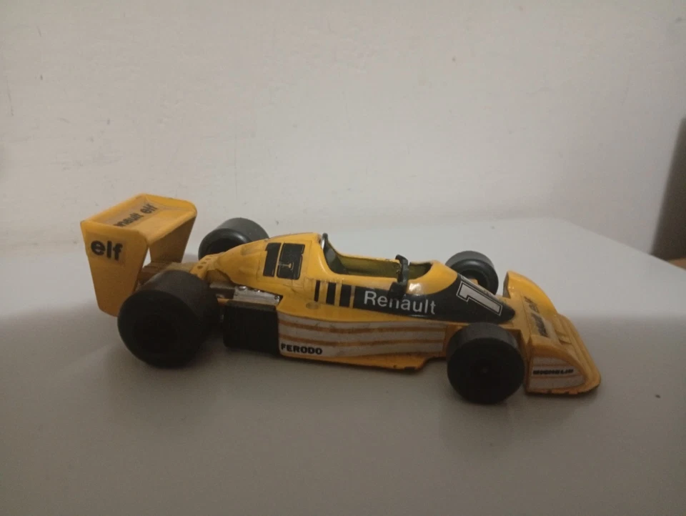 Renault RS01 POLISTIL 1/32 - Immagine 3 di 4