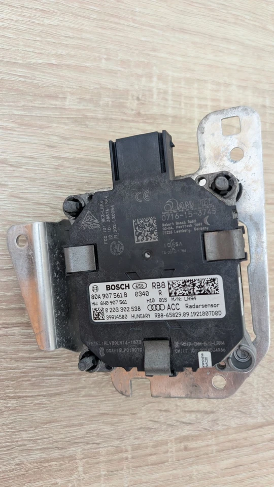 Sensor Radar ACC Audi Q5/SQ5 80A907561B - Imagen 2 de 3