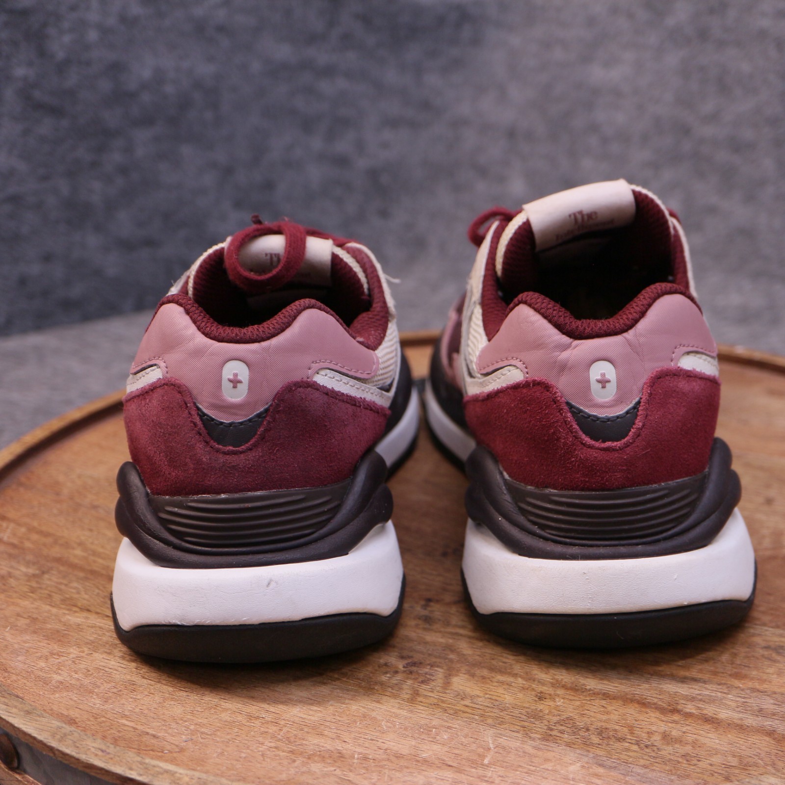 New Balance 5740 x Figs Womens Size 8.5 B Mauve Maroon Suede Shoes W5740IN2 image 5