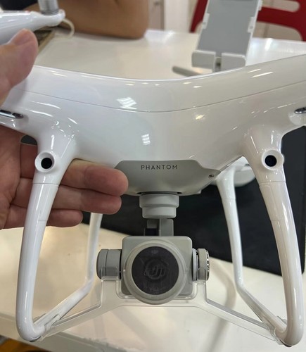 Cuadricóptero dron cámara cardán de 3 ejes DJI Phantom 4 Pro 20 MP/4K - Imagen 2 de 9