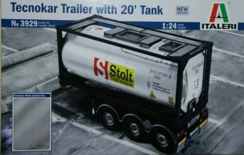 Modellini statici di auto, furgoni e camion Italeri in plastica