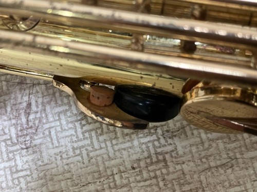 Yamaha YAS-32 Alto Sax Saxophone - Picture 4 of 9