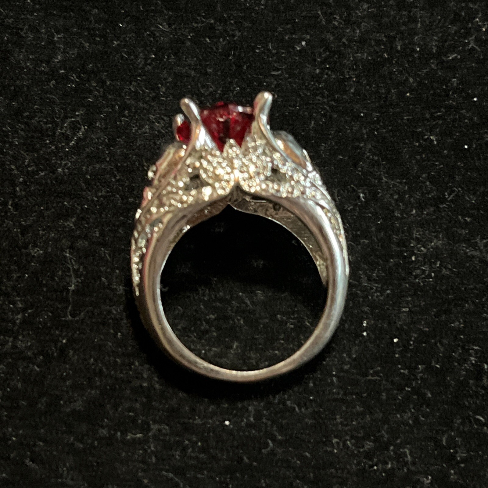 Ruby Red Heart & Gothic Skull Statement Ring Silv… - image 6