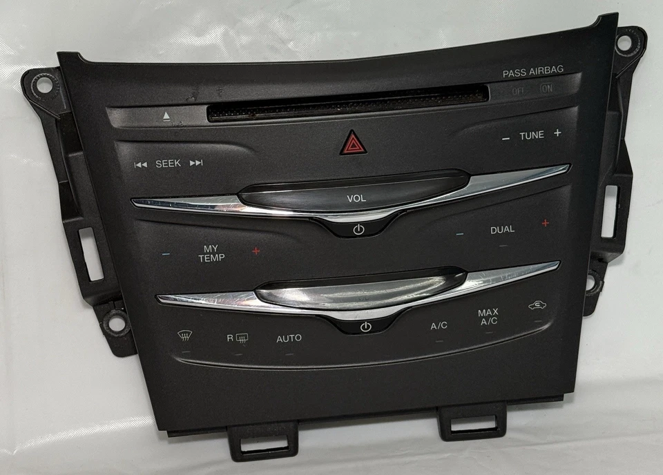 Lincoln MKT 14-19 Heater A/C Temperature Radio Control Unit OEM EE9T-18A802-AC - Image 2 of 4