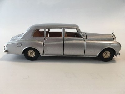 Tomica Dandy F06 Rolls-Royce Phantom VI 1/43 Made in Japan Vintage