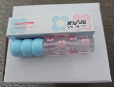 Colorgram Fruity Glass Tint #00 Pearl Gloss,  Korean, slight plumping effect.