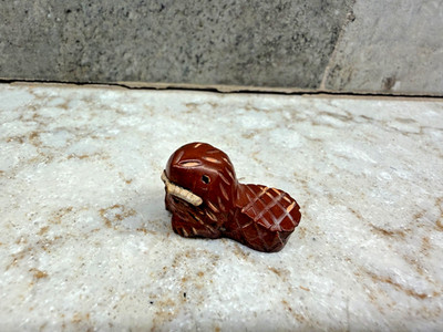 Zuni Indian Beaver 1'' With Wood In Mouth Fetish Signed KI
