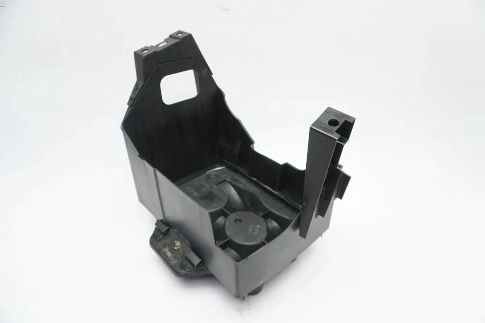 Portapilas Audi S3 8L batería orientada BL9103943 1J0804373E Foto 3 de 4