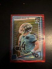 2025 Panini Donruss Red Pandora Optic Rated Rookie Prizm Gunnar Helm Titans #371