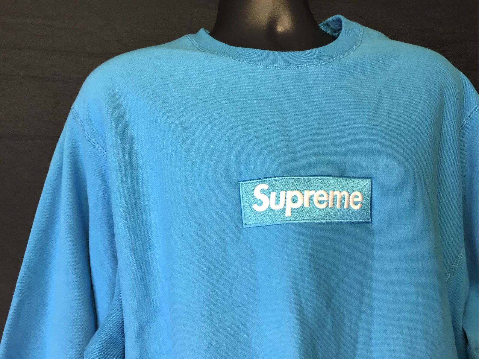 Supreme Box Logo Crewneck SIZE XL Sweatshirt BRIGHT ROYAL Blue FW18 BoGo