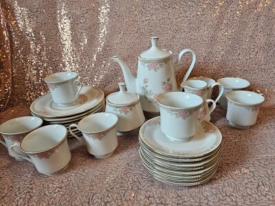 Vintage Tienshan Fine China von J.X. 27-teiliges Set mit Goldbesatz