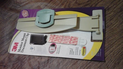 3M DH240MB Monitor Mount Document Clip