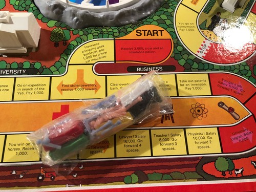 Vintage 1978 MB Games GAME OF LIFE Board Game 100% Complete,2-6 players, 8-Adult - Picture 7 of 10