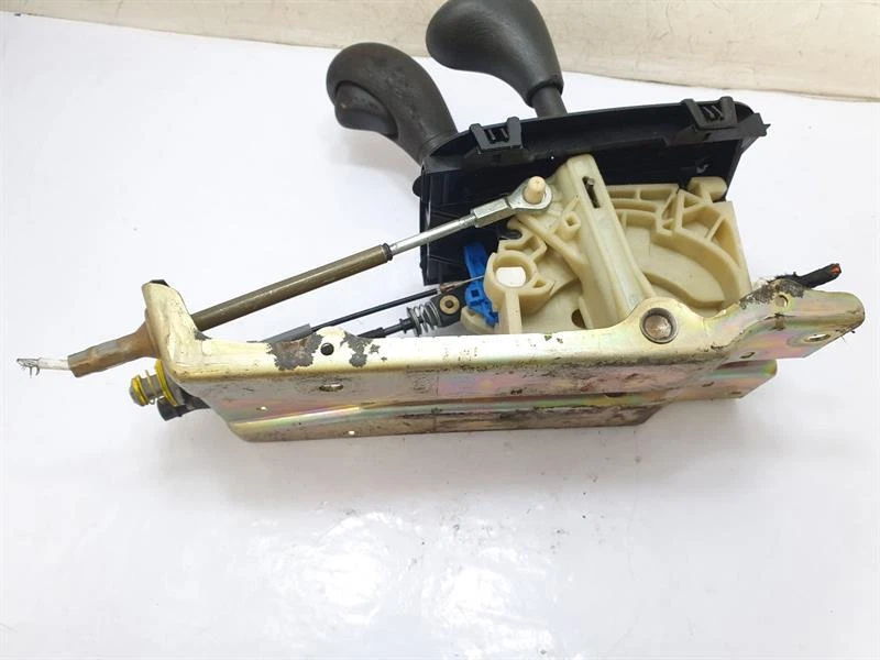 Jeep Grand Cherokee 1999-2004 MK2 selector de marchas automático 52104152 Foto 4 de 4