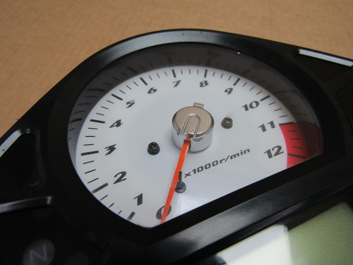 Suzuki SV650 SL2 2015 9,637 miles instruments clocks speedometer (14058) - Picture 2 of 11