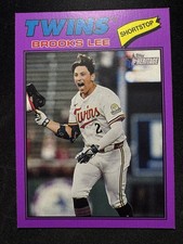 2026 Topps Heritage Brooks Lee #60 Light Purple Border
