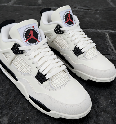 Air Jordan 4 ホワイト/ブラック/レッド　ゴルフ Jordan Air Jordan 4 Retro ''Flight Club'' Basketball Mid Top US
