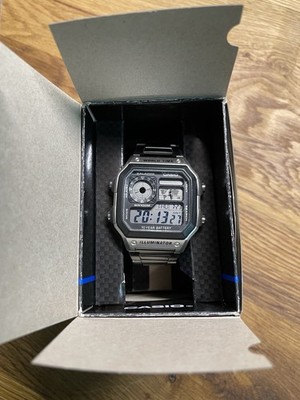 Casio AE-1200WHD-1AVEF Herrenuhr Edelstahl Silber
