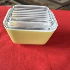 PYREX Vintage Yellow 501B 1.5 Cup Refrigerator Dish with Lid