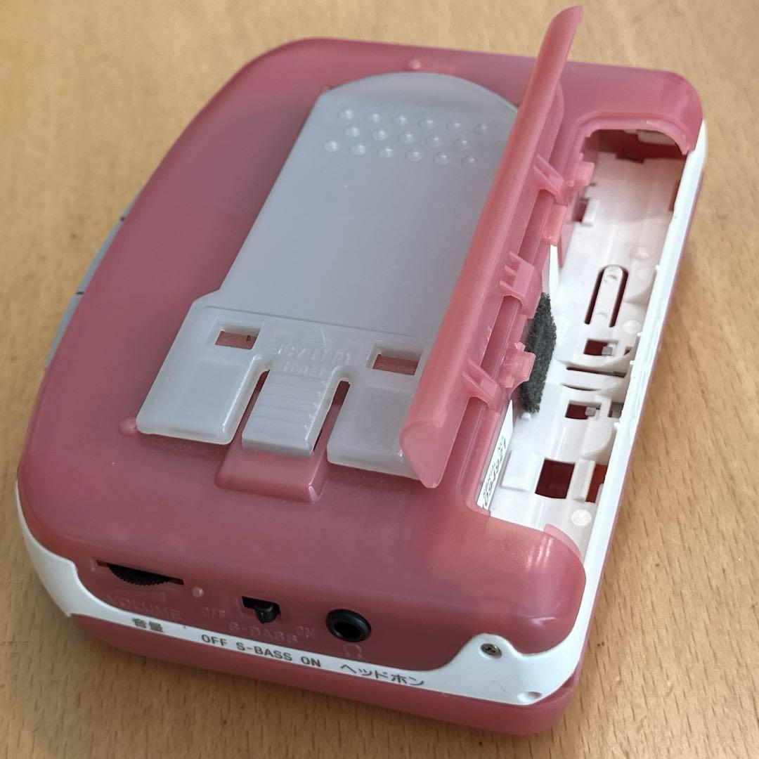 【極美DE可動品】AIWAカセット プレーヤー　HS-PS003 AIWA HS-PS003 Pink Portable Stereo Cassette Player With Belt