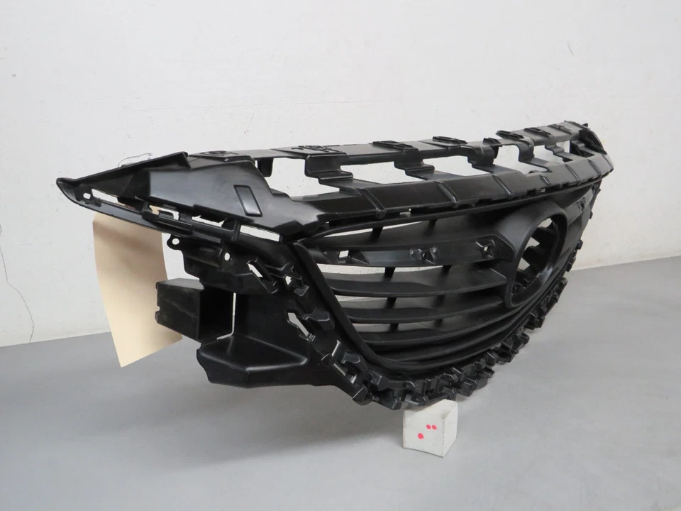 2014 2015 2016 MAZDA 6 FRONT BUMPER GRILLE Foto 3 de 4