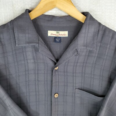 TOMMY BAHAMA Size Medium Plaid Woven Charcoal 100% Silk Mens Hawaiian Camp Shirt