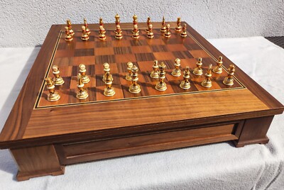 Franklin Mint chess table R.H. of Britain+figures CocaCola | eBay