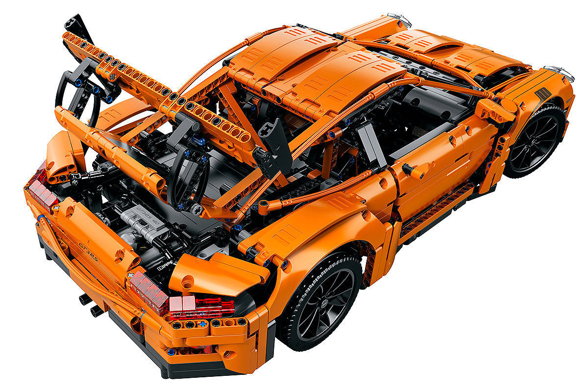 See Why the Porsche 911 GT3 RS Lego Technic Kit is for Ages 16+