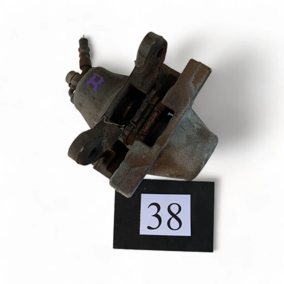 2004 LEXUS IS300 3.0L Brake CALIPER 后方右乘客侧原始设备制造商 216 +++ #38 — 第 2/3 张图片