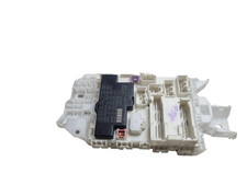 SUZUKI SX4 FUSE RELAY BOX 1.6 DDIS DIESEL AA102667 MK2 2013 - 2016