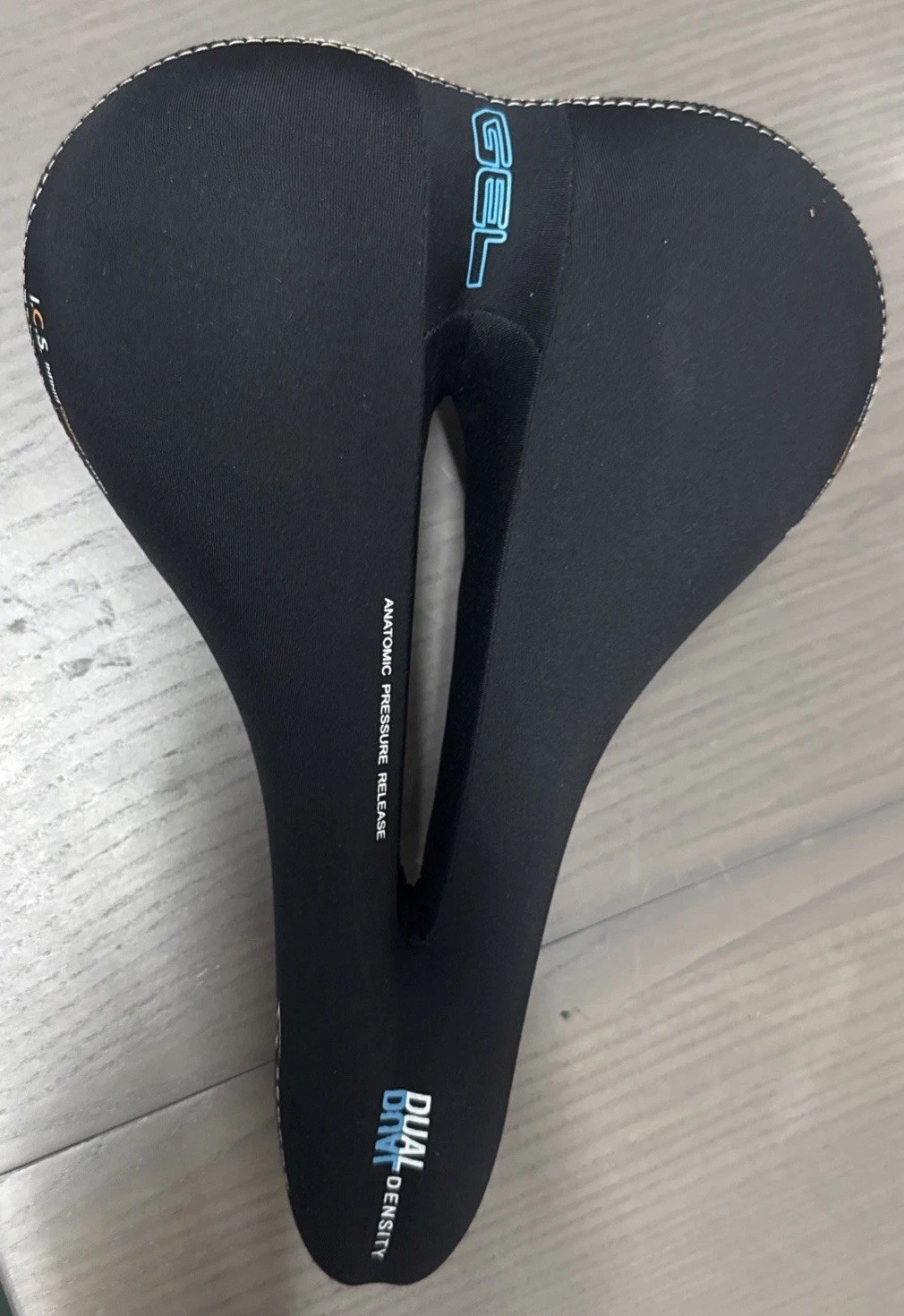 Serfas Women's Bicycle Saddle Dual Density Gel 180mm Width C