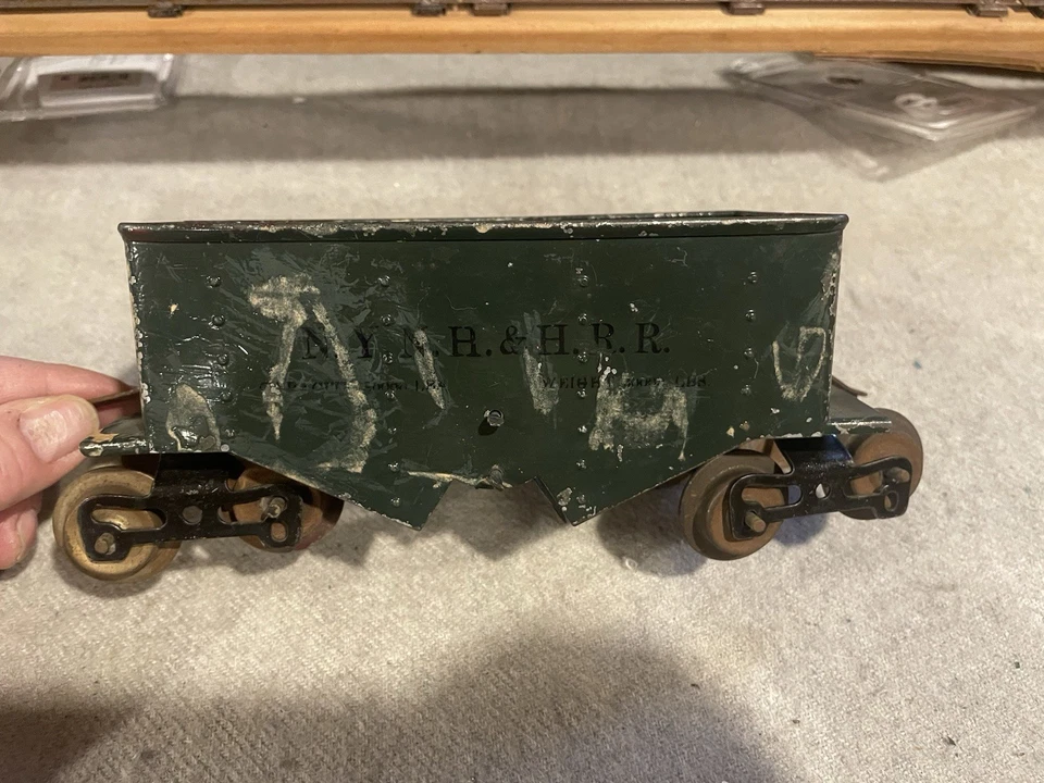 LIONEL PREWAR STANDARD GAUGE 116 BALLAST CAR. - Image 4 of 4