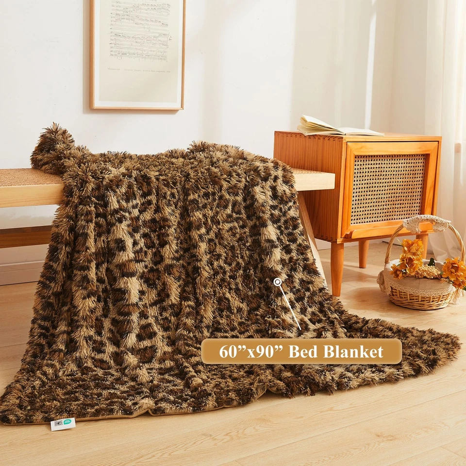 Manta de lujo con estampado de leopardo de piel sintética, suave patrón de guepardo cama mullida blanca... Foto 2 de 4