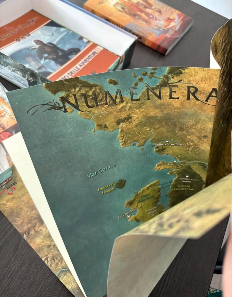 Numenera Box Manuale Gioco Ruolo + Mappa + Accessori - Immagine 3 di 3