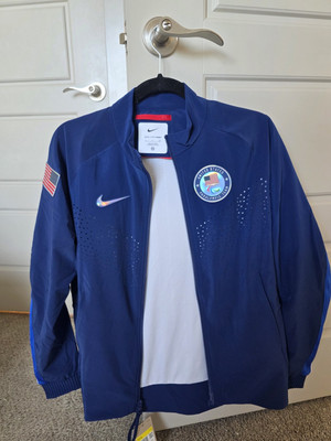 Nike United States USA Paralympic Team Jacket Dri-Fit ADV Women s Small WNT