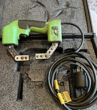 Magnaflux Y-1Magna Flux AC Electromagnetic Yoke Magnetic Particle Flaw Detector