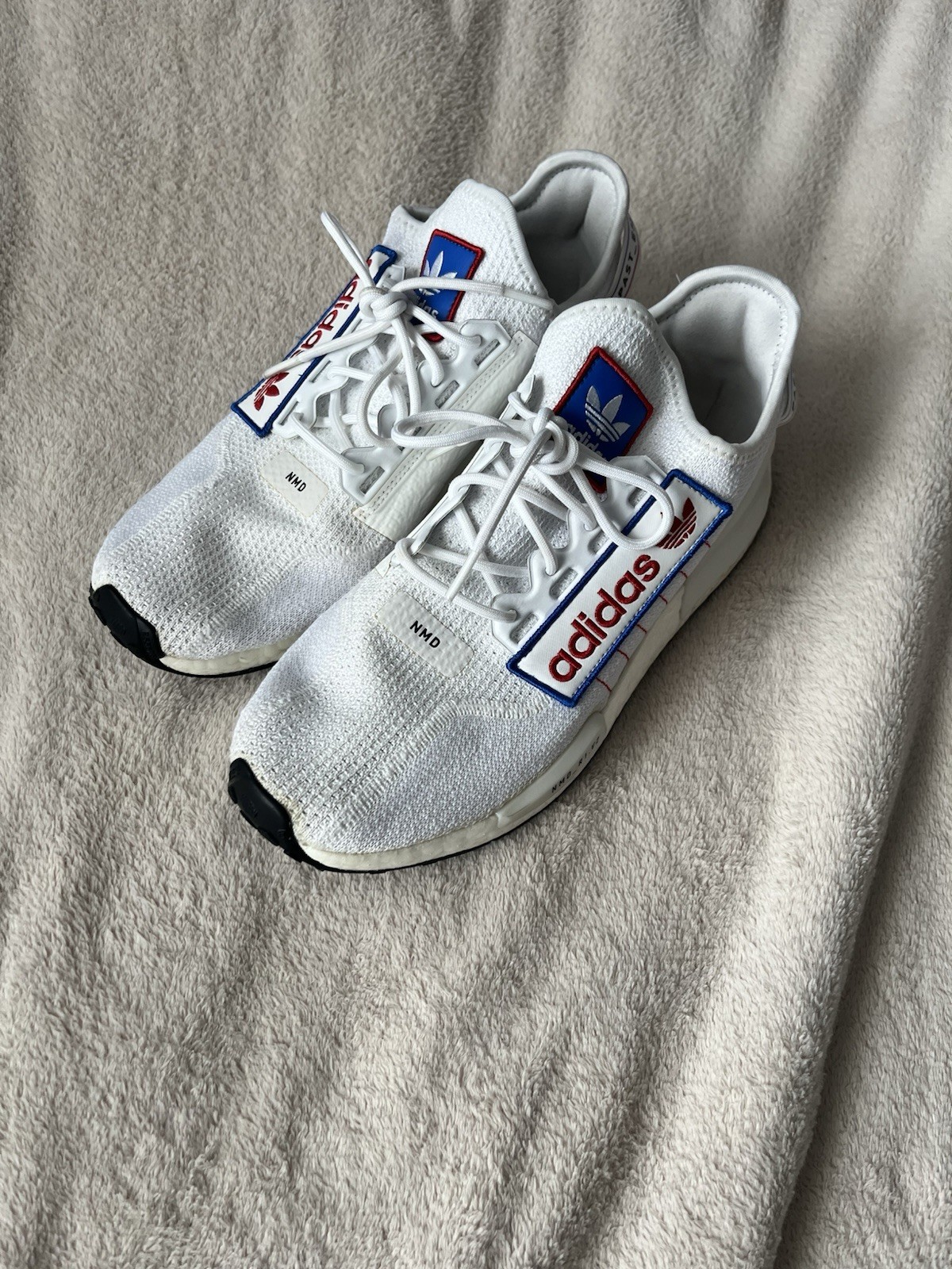 SAOLA Adidas NMD R1 V2 Uomo Taglia 10 Bianco Blu Rosso GX6265