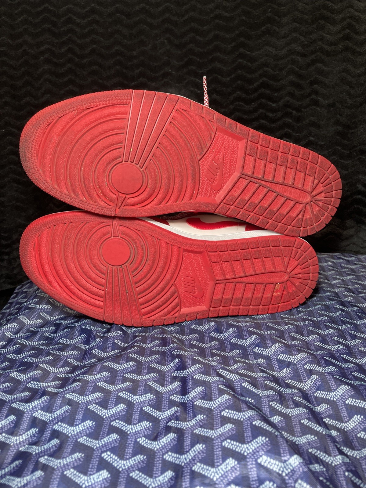 Nike Air Jordan 1 Low Gym Red White- Sz 10.5 Men's -VERY CLEAN- Reflective Laces thumbnail 4