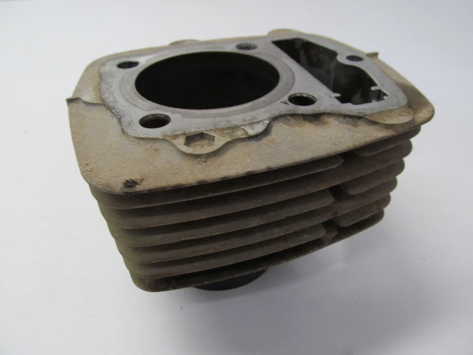 1982 HONDA XL185 XL 185 ENGINE CYLINDER JUG BODY 63MM - Image 3 of 4