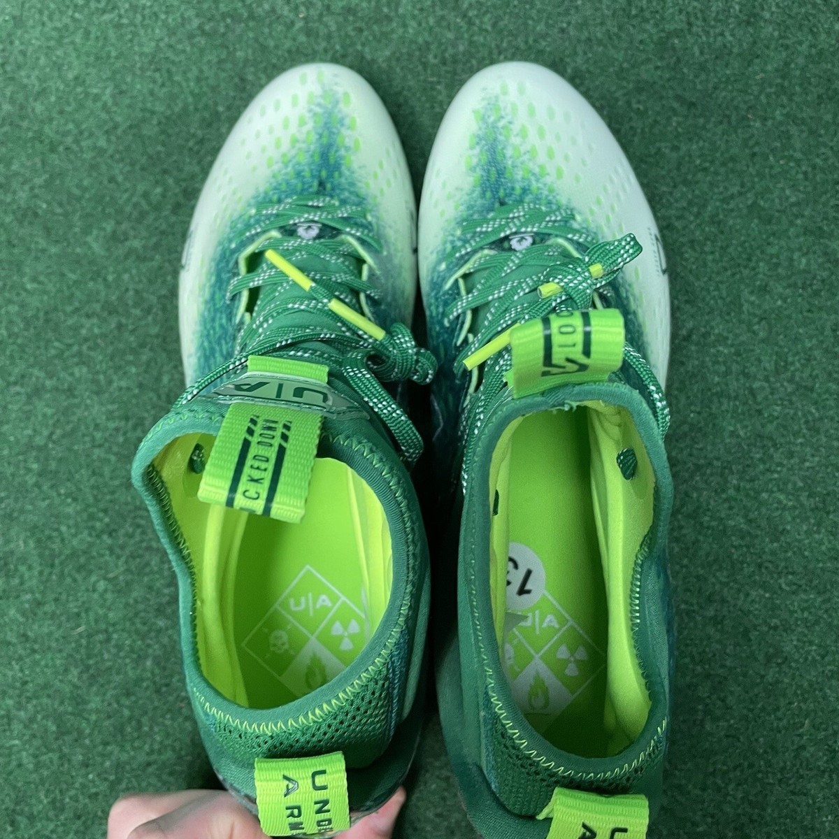 Under Armour Spotlight Lux Football Cleats sz 13 New Mens Green/Black Skeleton Sz 13 Under Armour Spotlight Lux MC 2.0 Mens Football Cleats  main image 3