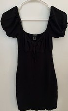 Forever 21 Ladies Sz M Black Short Sleeve Accordian Stretch Dress