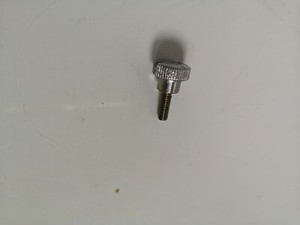 Nähfuß Schraube für Nähmaschinen FIF NM 902-05