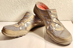 skechers relaxed fit memory foam women