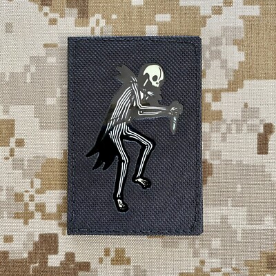 Ed's Manifesto Sneakreaper Industries Pumpkin King Reaper GITD Patch 