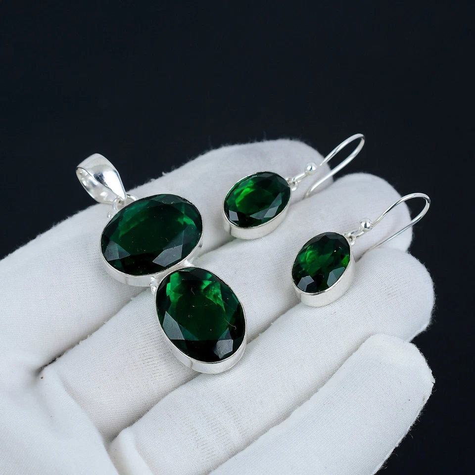 Conjunto de pingente e brincos de prata esterlina 925 com pedra preciosa de diópsido cromado - Imagem 3 de 4