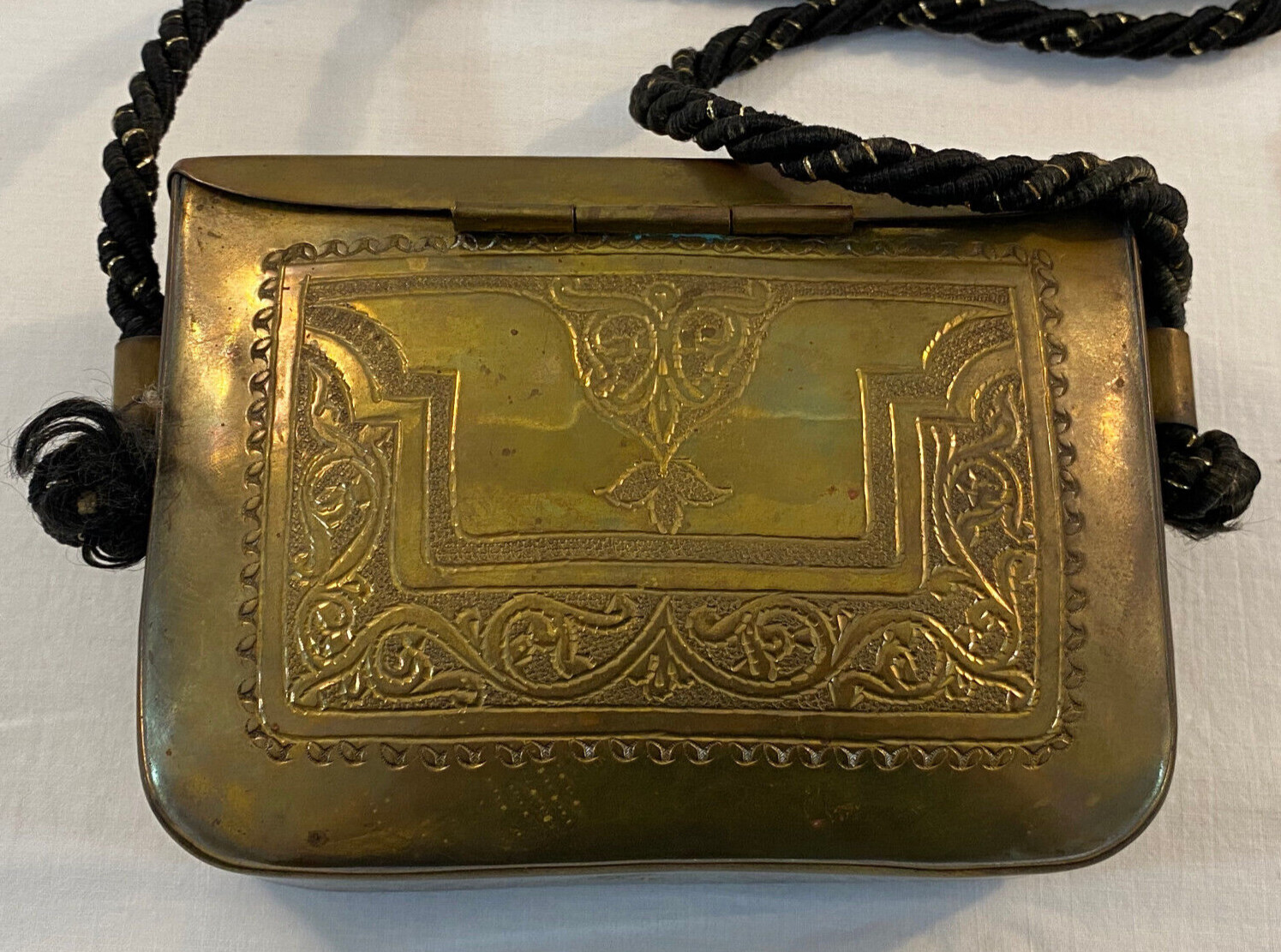 Vintage Hand Crafted Lined Solid Brass Purse - image 4