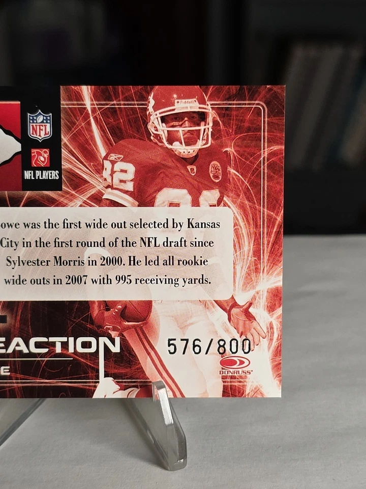 2008 Donruss Elite Chain Reaction Gold #CR-20 Dwayne Bowe 576/800  - Image 3 of 3
