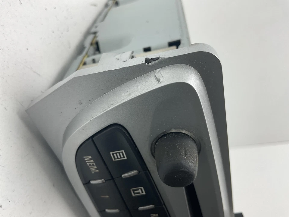 AUTORADIO PER RENAULT Megane III 281159389R (08>16) - Immagine 3 di 4