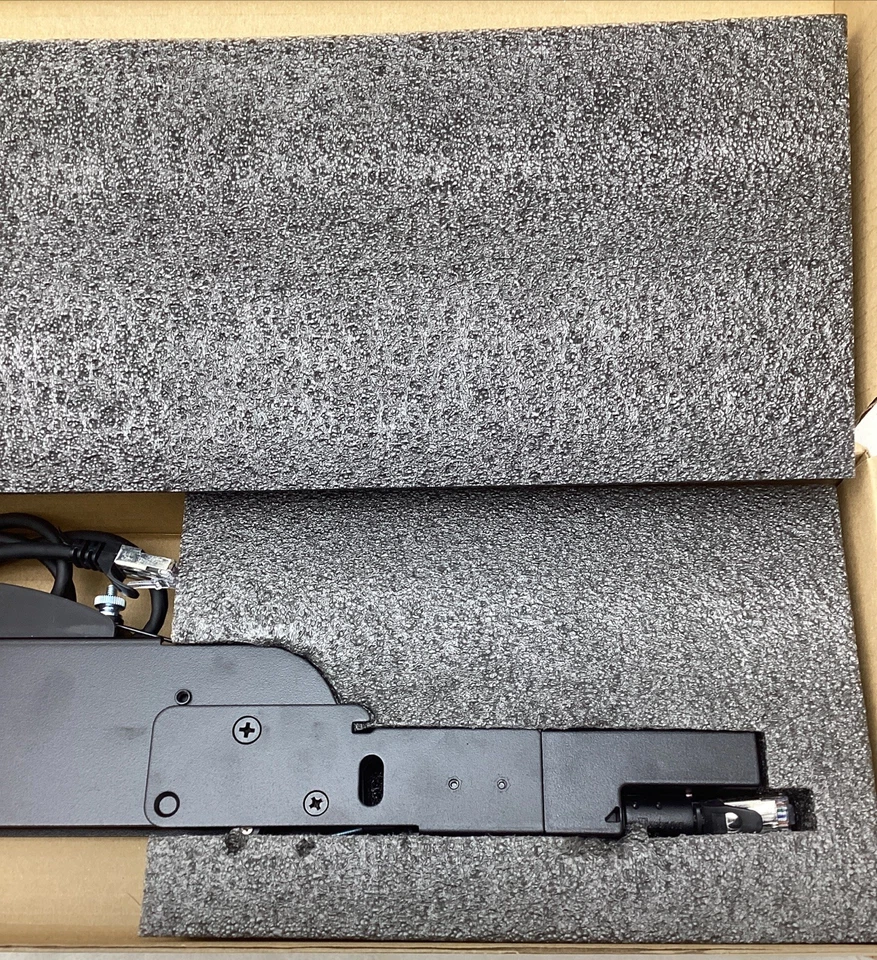 Sistema de retracción de cable Extron Retractor serie XL/2 red CAT6e 70-1066-03 Foto 3 de 4